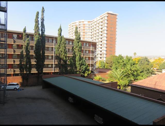 1.5 BEDROOM FLAT SOLD IN ARCADIA